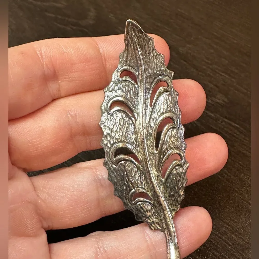 RARE Mid Century Danecraft 925 Sterling Silver Textured‎ leaf Brooch